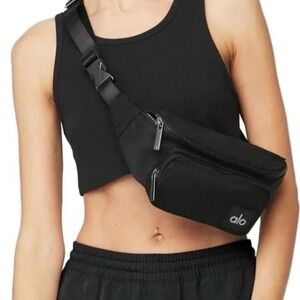 Alo Yoga Explorer Fanny Pack – Black (New)